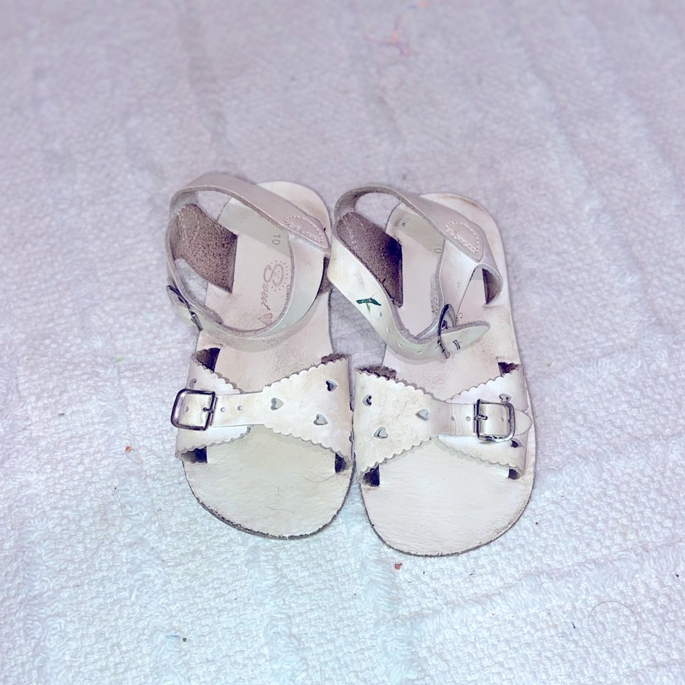White buckle Sun-Sam Sweet sandals